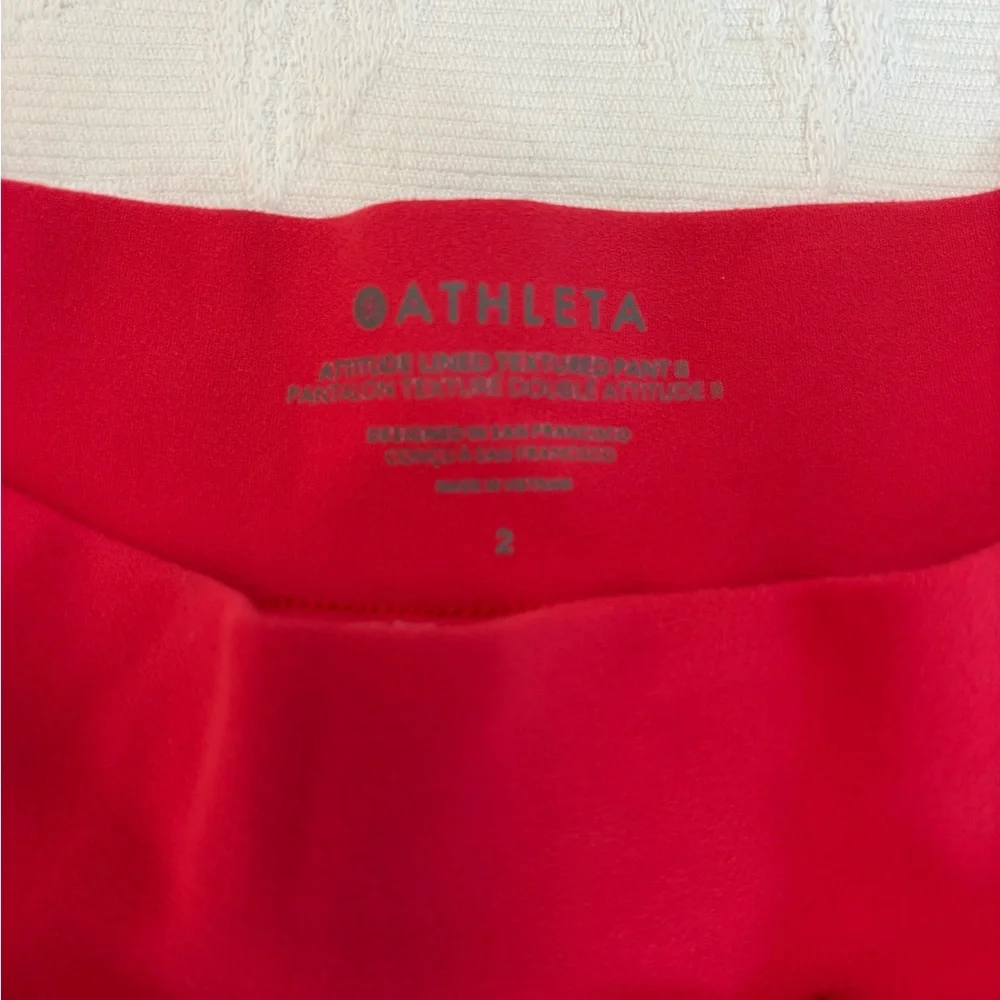 ATHLETA NWT Attitude Lined Texture Pant II in Serpentine Matador Red - Size 2 - Picture 7 of 12